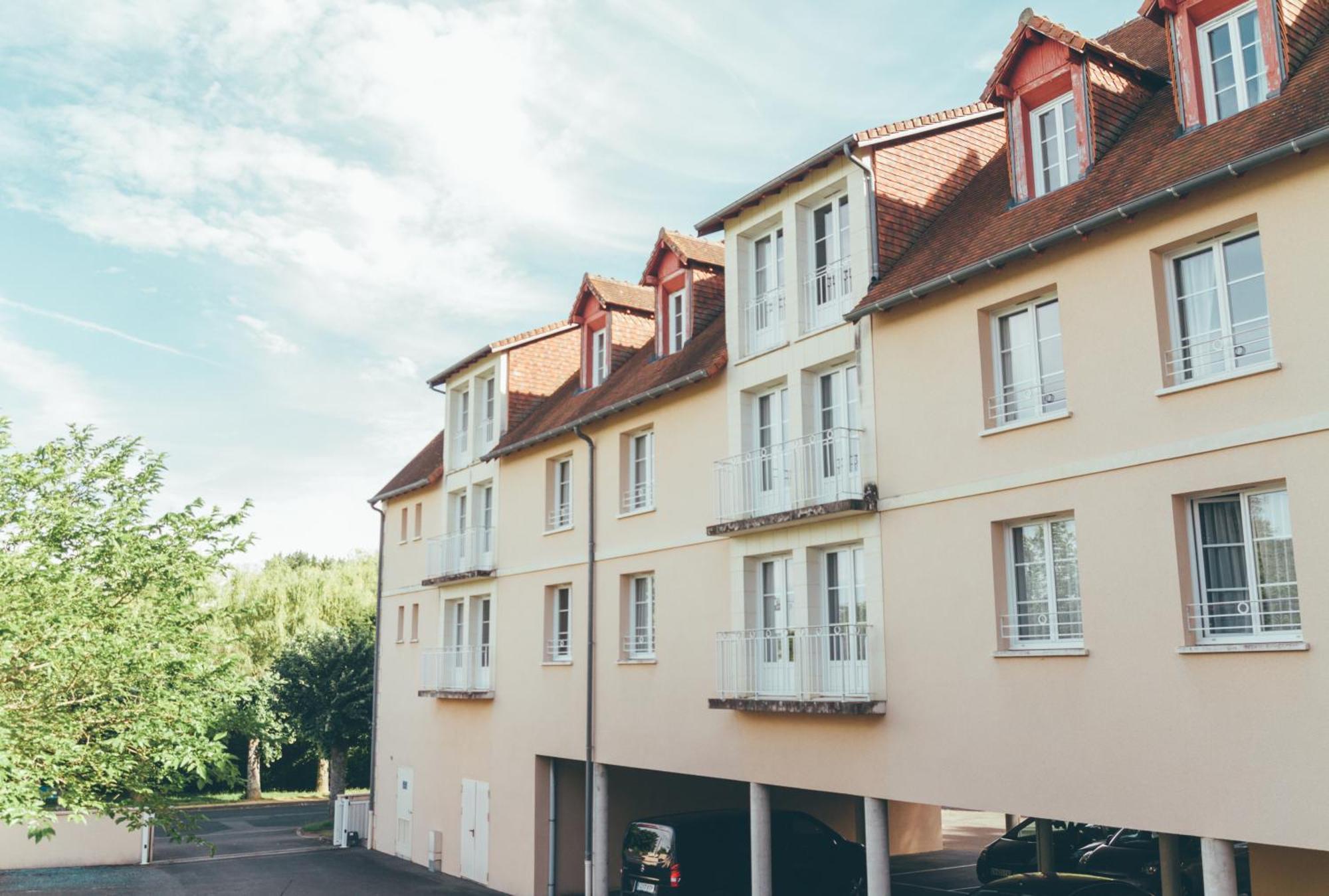 Terres De France - Appart'Hotel La Roche-Posay Exteriér fotografie