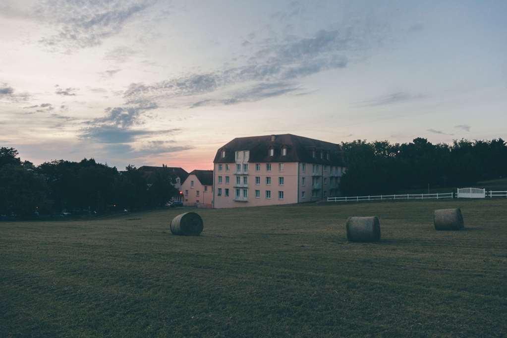 Terres De France - Appart'Hotel La Roche-Posay Exteriér fotografie